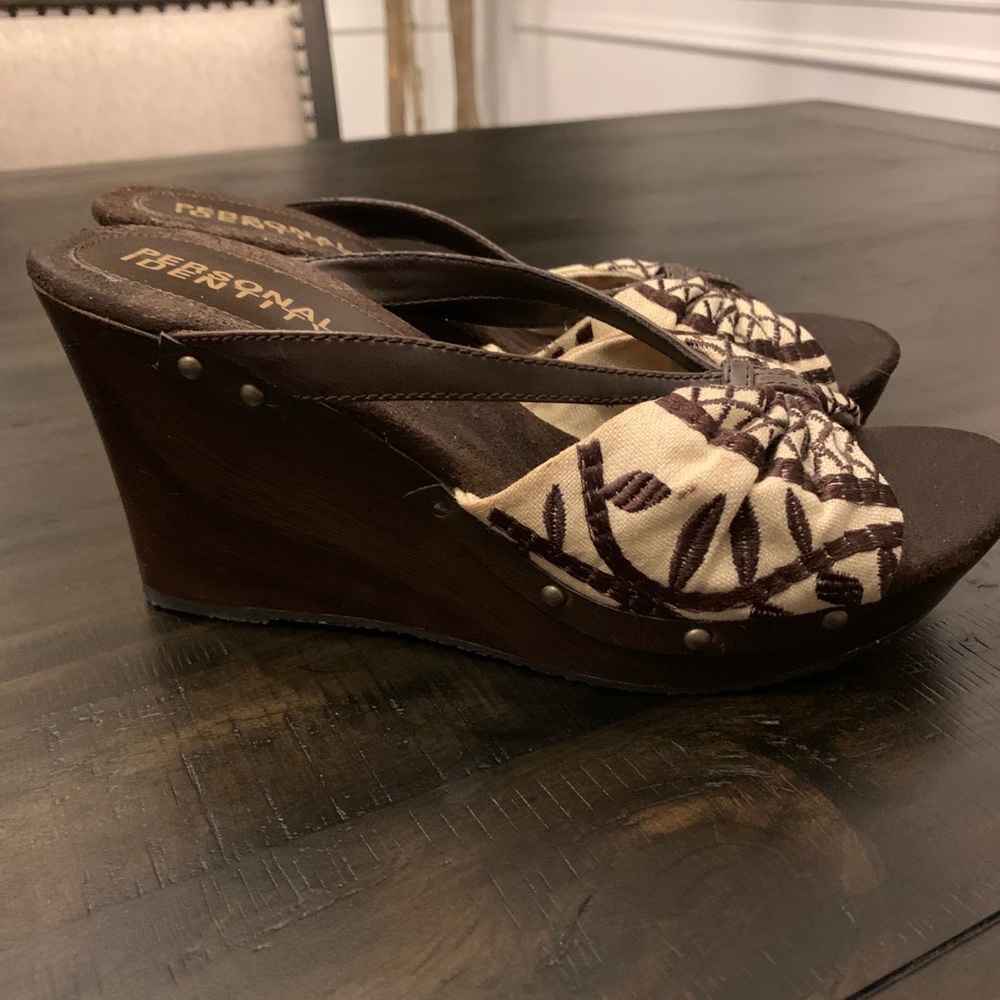 NEW Personal Identity Wedge Platforms